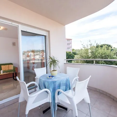 Slavica Apartman *